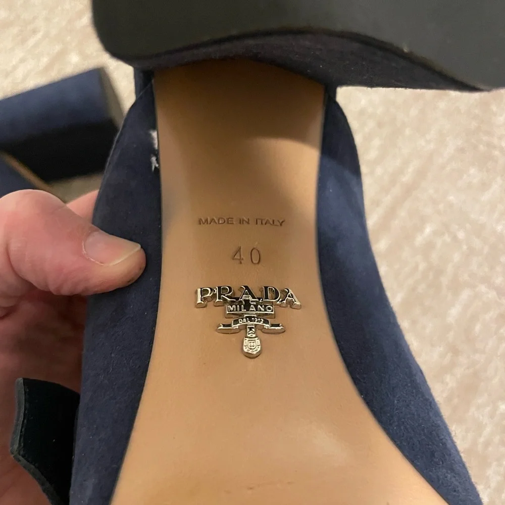 Prada Black and Gold Heels with Fringe Detail - Picture 3 of 7